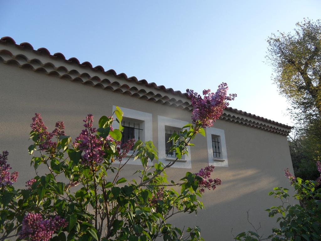 Les Lilas Des Chenes Holiday home *